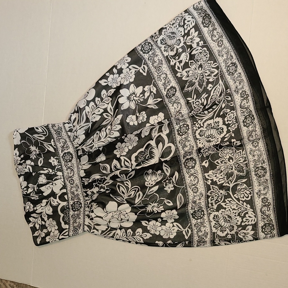 NWT White House Black Market WHBM Strapless black & white dress sz 2 168$